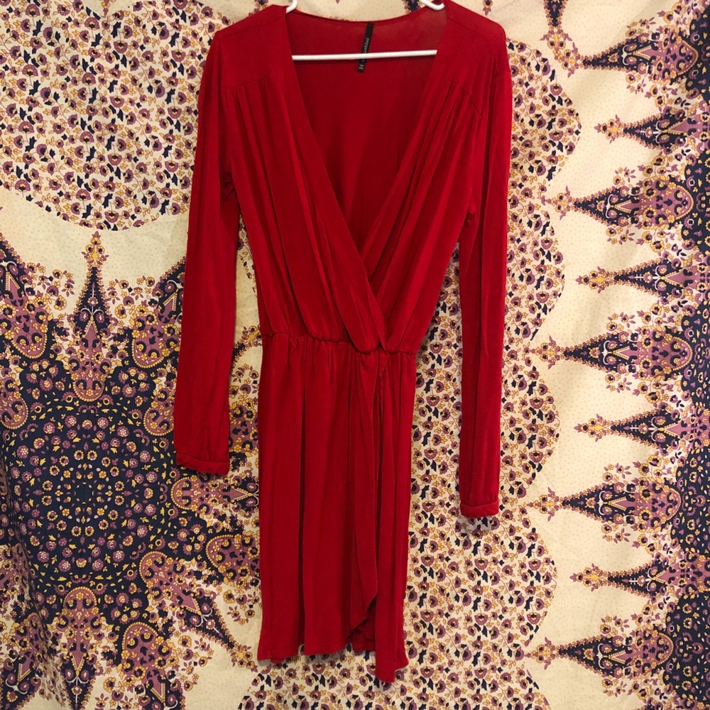 red long sleeve dress